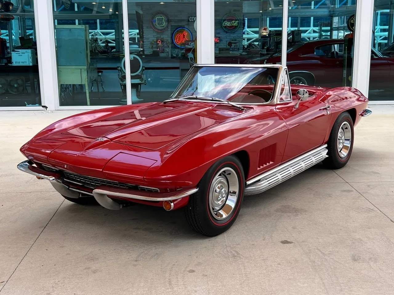 1967 Chevrolet Corvette Red&Red